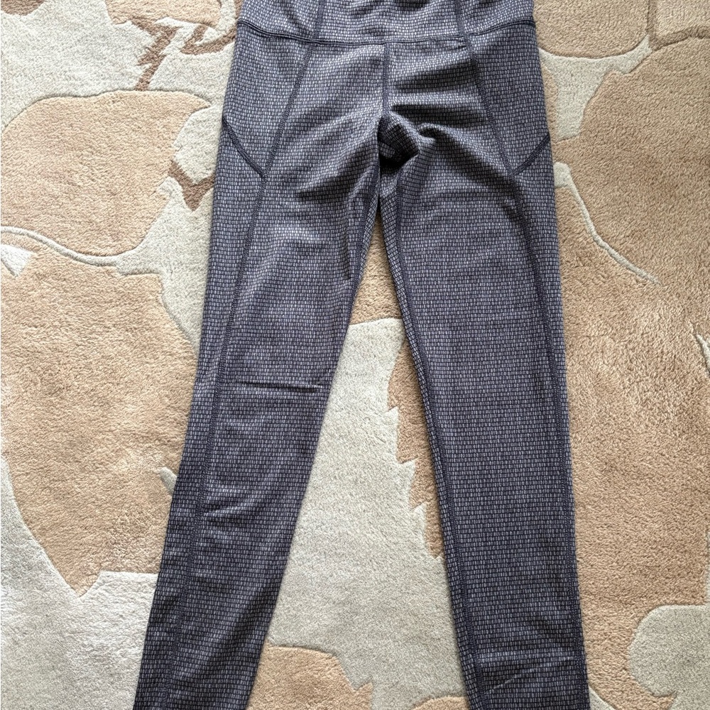 Under Armor gray and black leggings